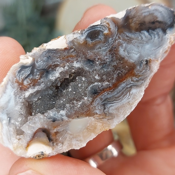 Oco Geode Quartz crystal Geode Agate Natural Crystal Decor - Picture 6 of 17